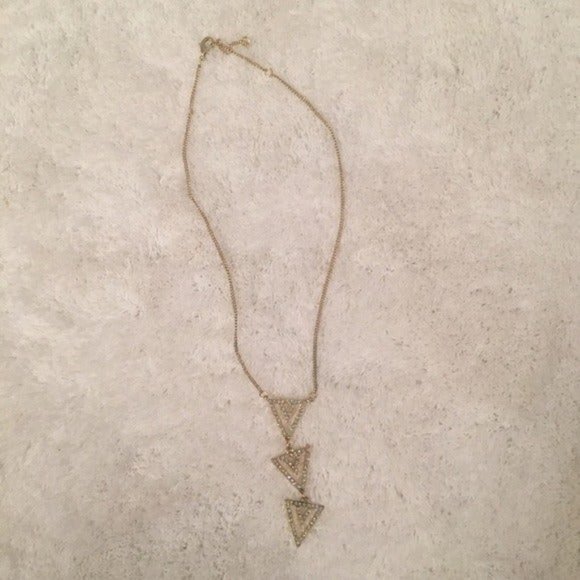 2/$25💋Triple Triangle Gold Pendant Necklace - Picture 2 of 5